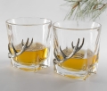 Kryształowe szklanki do whisky z pokrytą srebrem aplikacją z rogiem