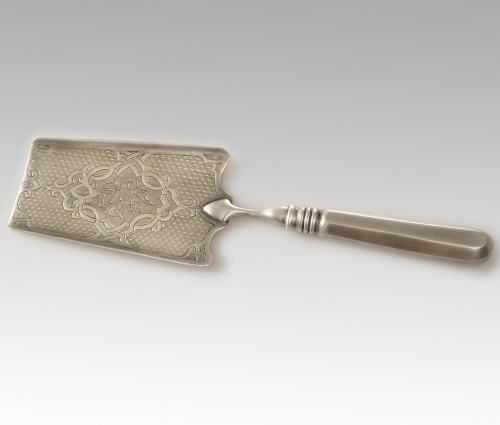 Posrebrzana łopatka do ciasta w stylu retro - prezent dla rodziców, prezent dla mamy