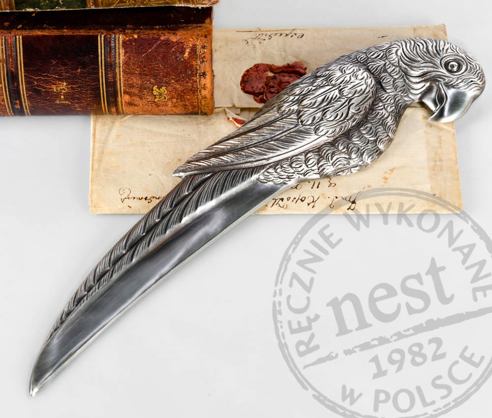 Nóż do papieru srebrzony z papugą